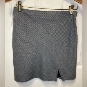 Abercrombie & Fitch Black and White Pencil Skirt